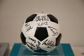 纽约洋基队索托在洋基球场击出首支本垒打，引发欢呼海啸